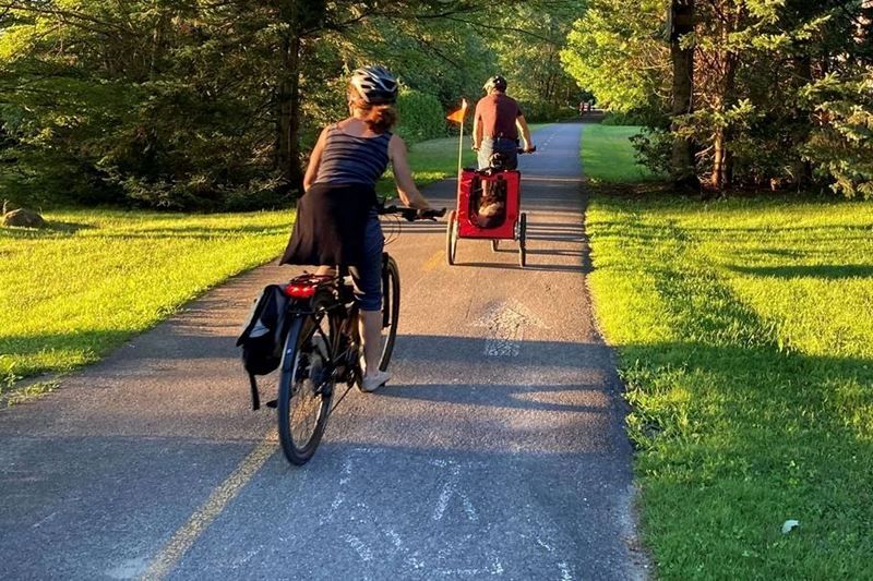 Plus de 98 000 $ pour le transport actif dans la MRC Memphrémagog
